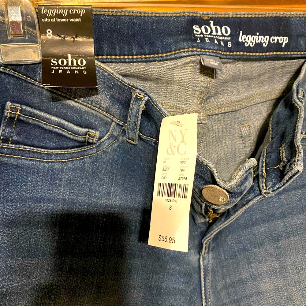 NWT Women’s Jeans Legging Cuff Crop Size 8 Low Waist 30” Length